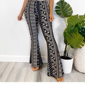 Laura’s boutique Soft Black & White  bell bottoms